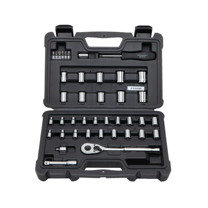 Chrome vanadium Stanley socket and ratchet set meeting ANSI standards